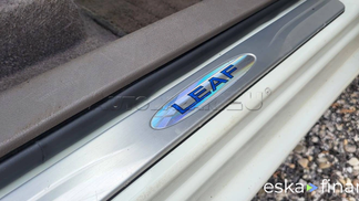 Leasing Hatchback Nissan Leaf 2012