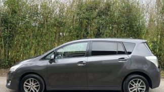 Leasing Fourgon Toyota Verso 2015
