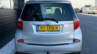 Lízing Hatchback Toyota Verso-S 2012