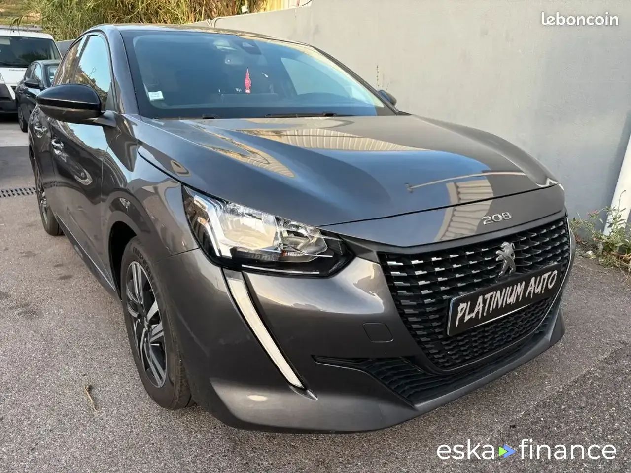 Leasing Hatchback Peugeot 208 2019