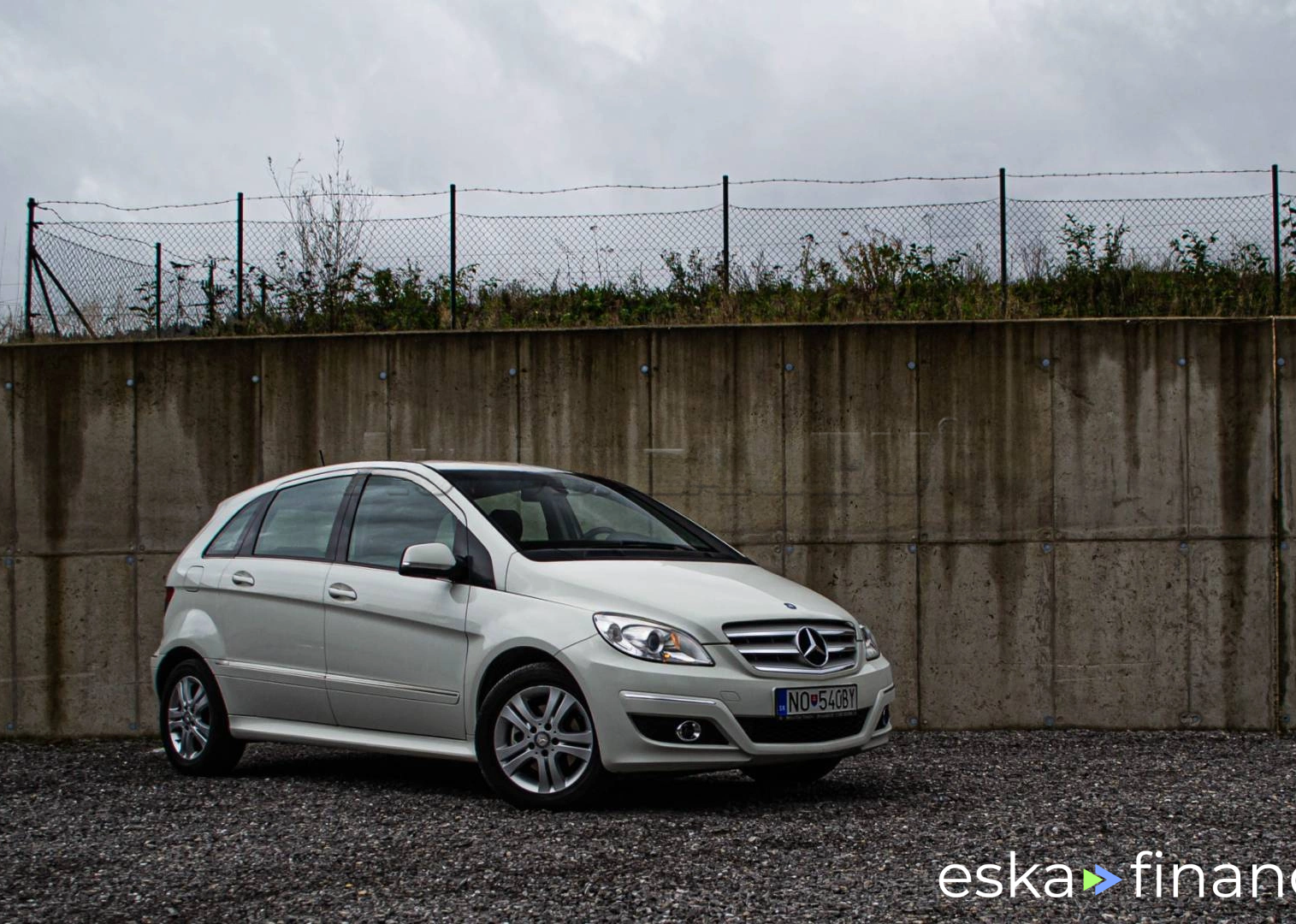 Leasing Passenger transport MERCEDES B TRIEDA 2010