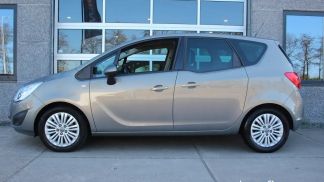 Lízing Hatchback Opel Meriva 2013