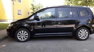 Lízing Hatchback Volkswagen Touran 2012