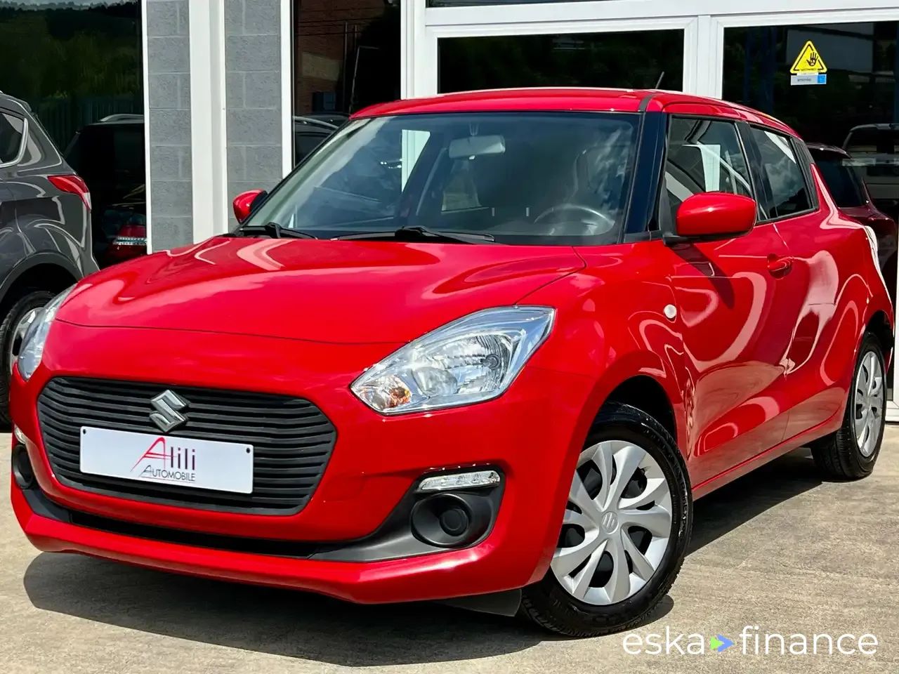 Lízing Sedan Suzuki Swift 2017