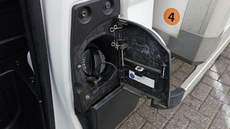 Finansowanie Zamknięte pudełko Iveco DAILY 35S14 2022
