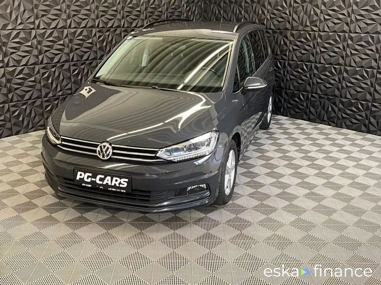 Leasing Passenger transport Volkswagen Touran 2018