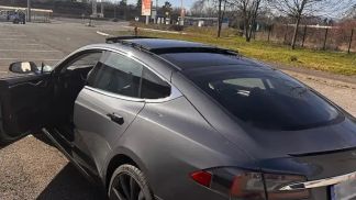 Finansowanie Van Tesla Model S 2013