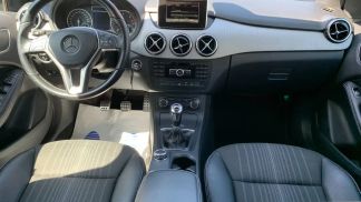 Lízing Hatchback MERCEDES B 200 2014