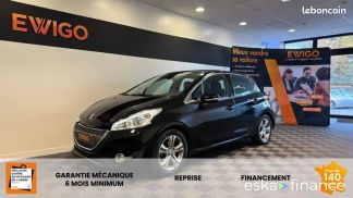 Lízing Hatchback Peugeot 208 2013