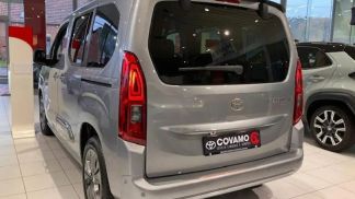 Lízing Hatchback Toyota Verso 2025