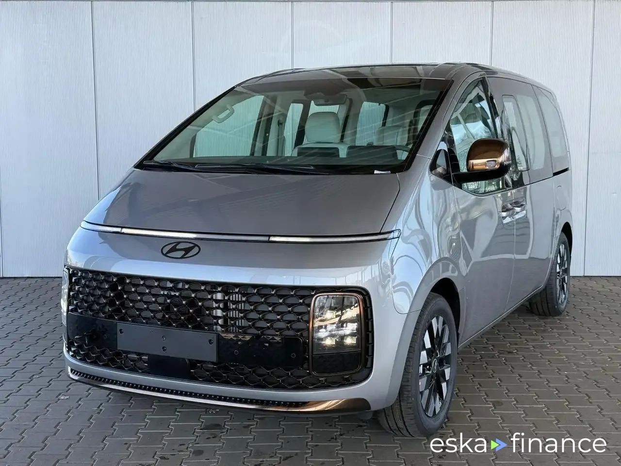 Financování Hatchback Hyundai Staria 2025