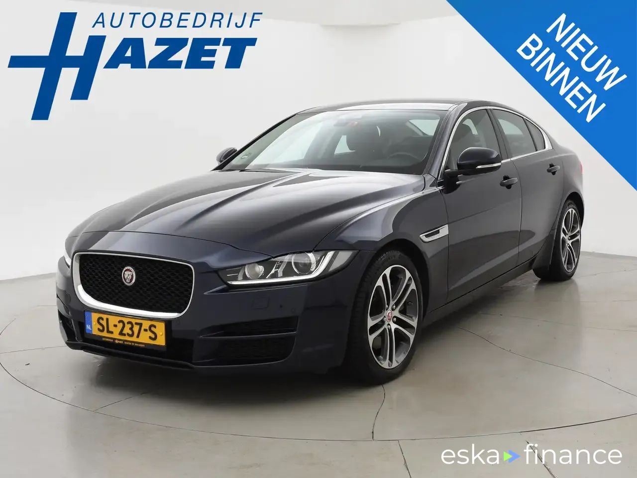 Leasing Sedan Jaguar XE 2018