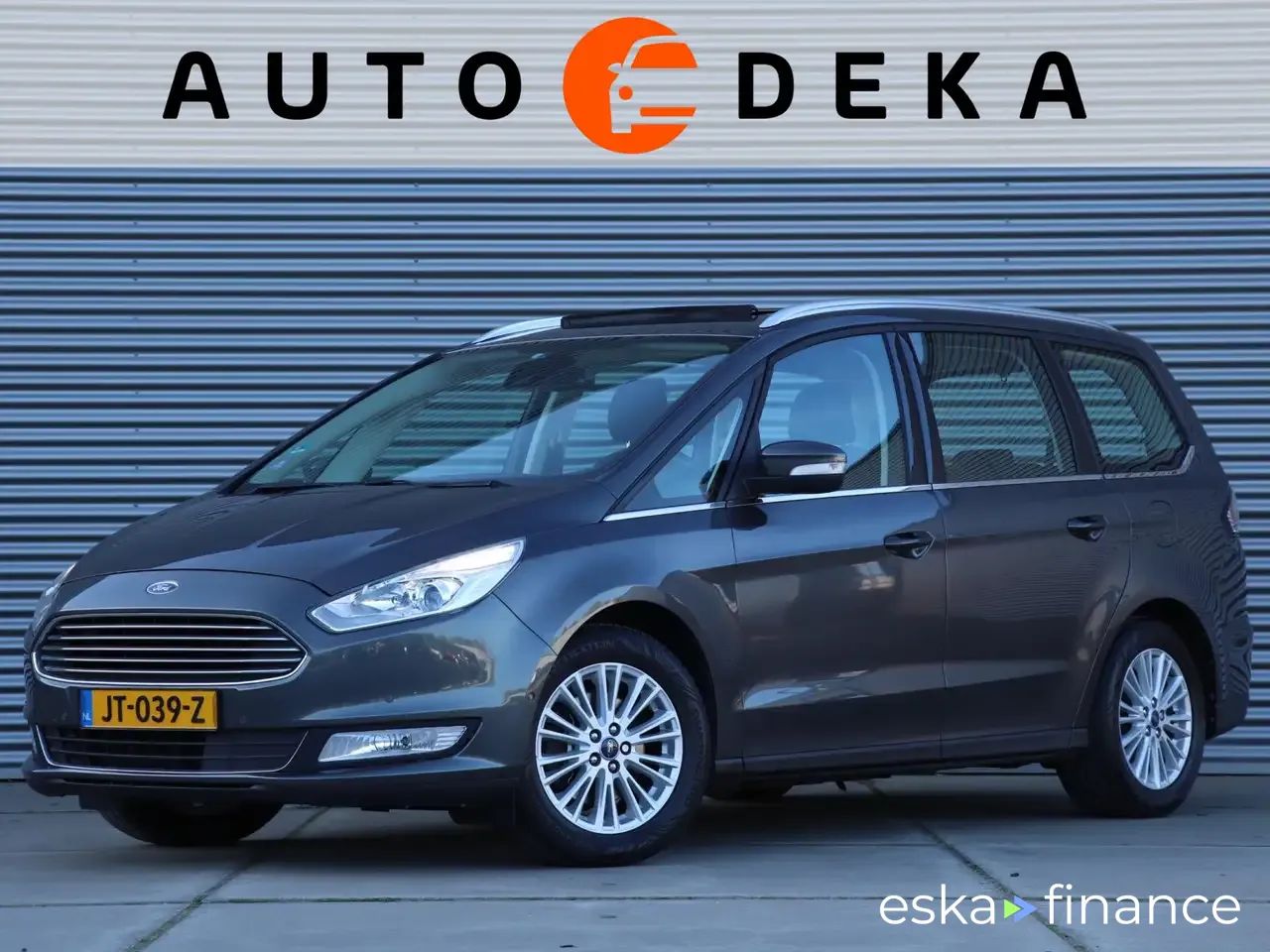 Lízing Hatchback Ford Galaxy 2016