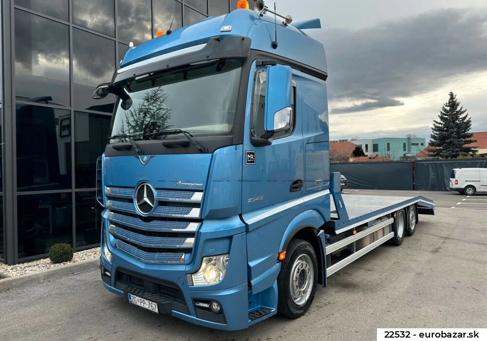 Specjalna ciężarówka Mercedes-Benz ACTROS 2545 2015