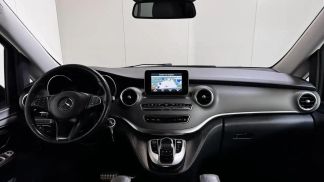 Lízing Hatchback MERCEDES V 250 2017