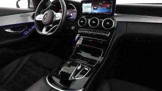Lízing Sedan MERCEDES C 180 2020