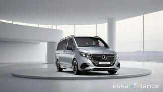 Lízing Hatchback MERCEDES V 300 2024