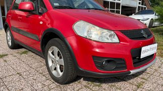 Hatchback Suzuki SX4 2012