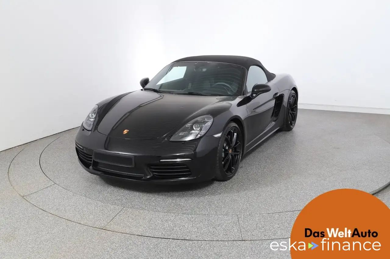Financování Konvertibilní Porsche 718 2023
