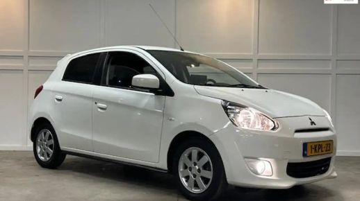 Mitsubishi Space Star 2013