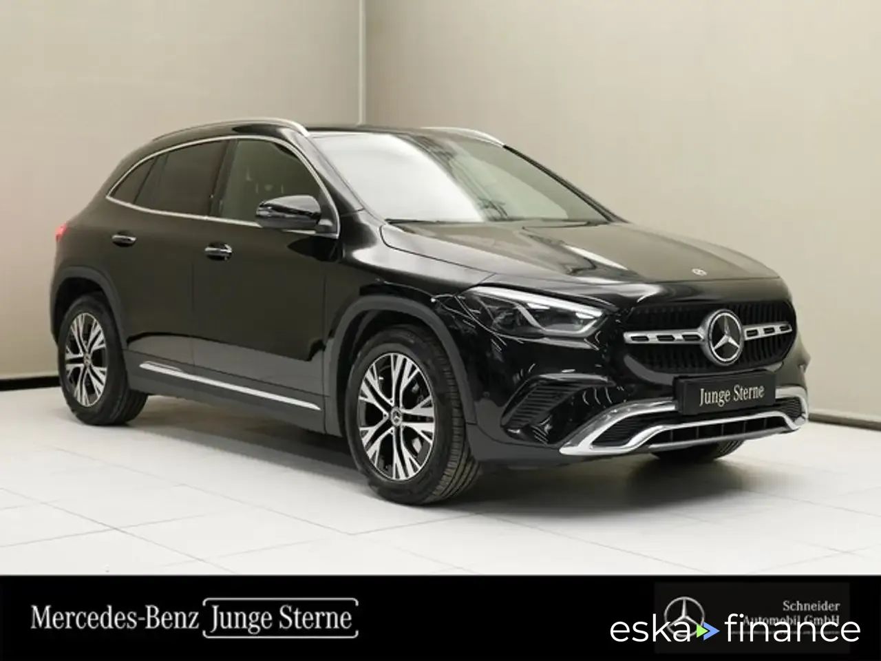 Lízing SUV MERCEDES GLA 180 2024