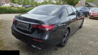 Lízing Sedan MERCEDES E 200 2022