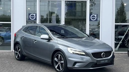 Volvo V40 2020