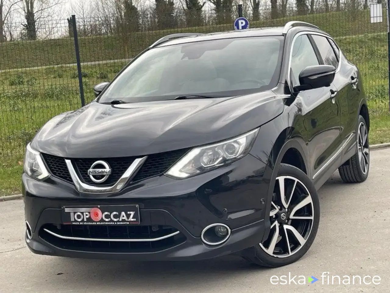 Leasing SUV Nissan Qashqai 2014