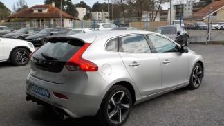 Lízing Sedan Volvo V40 2015