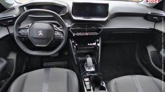 Lízing Sedan Peugeot E-208 2020