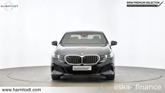 Financování Sedan BMW 520 2024