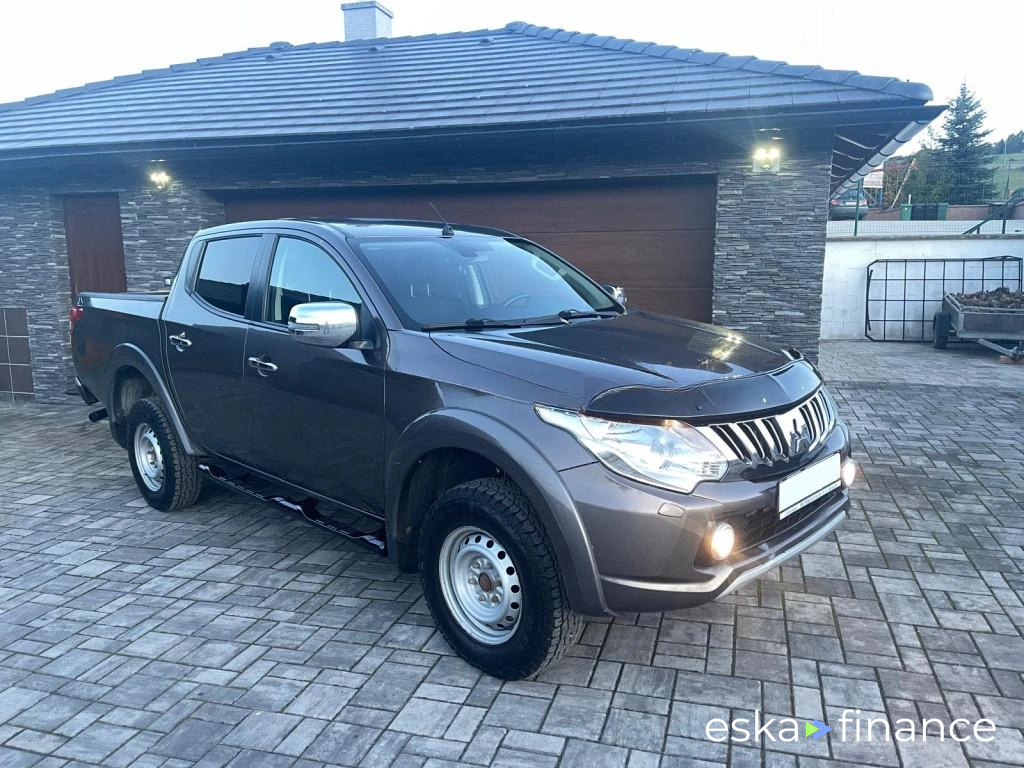 Leasing SUV Mitsubishi L 200 2017