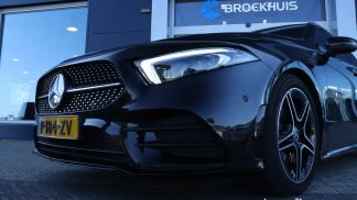 Leasing Hatchback MERCEDES A 180 2022