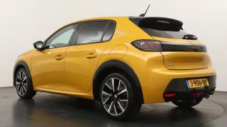 Lízing Hatchback Peugeot 208 2020