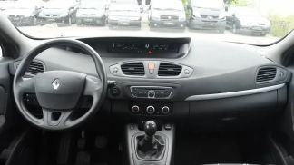 Lízing Hatchback Renault Scenic 2011