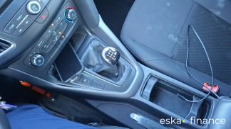 Lízing Hatchback Ford Focus 2017
