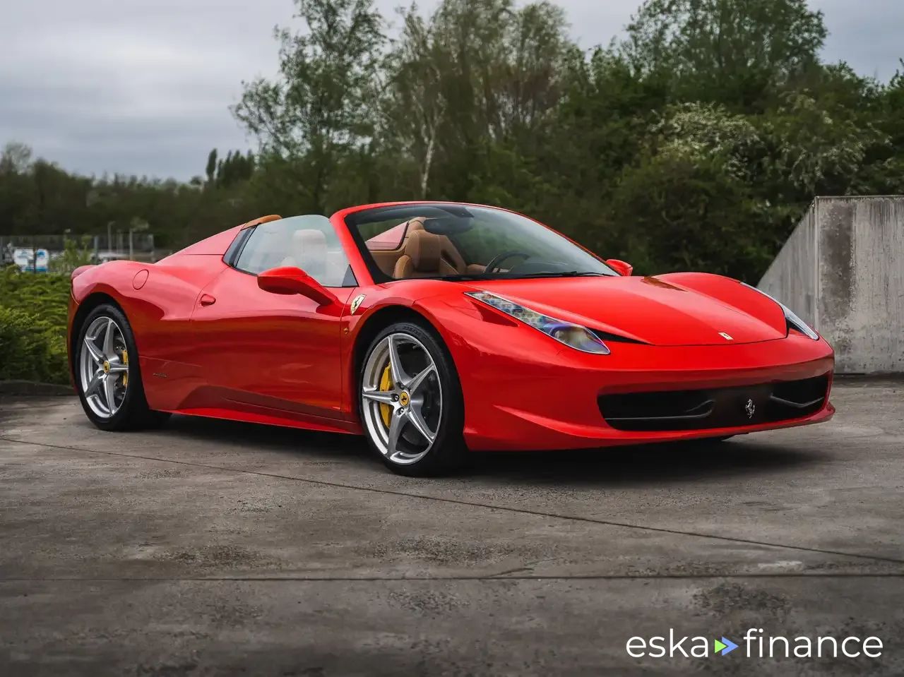Finansowanie Zamienny Ferrari 458 2015