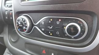 Finansowanie Van Renault TRAFIC 2.0 DCI 2021