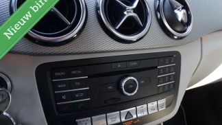 Financování Hatchback MERCEDES B 200 2016