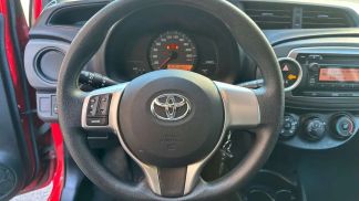 Leasing Sedan Toyota Yaris 2014