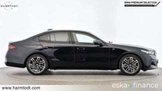 Financování Sedan BMW 520 2024