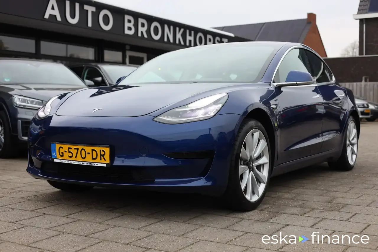 Leasing Hatchback Tesla Model 3 2019