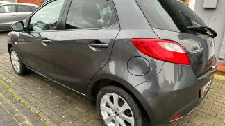 Lízing Sedan Mazda 2 2014