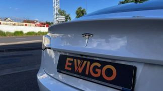 Lízing Sedan Tesla Model 3 2020