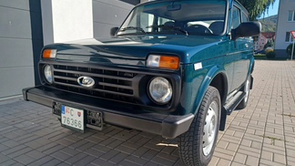 Lízing SUV Lada Niva 2011