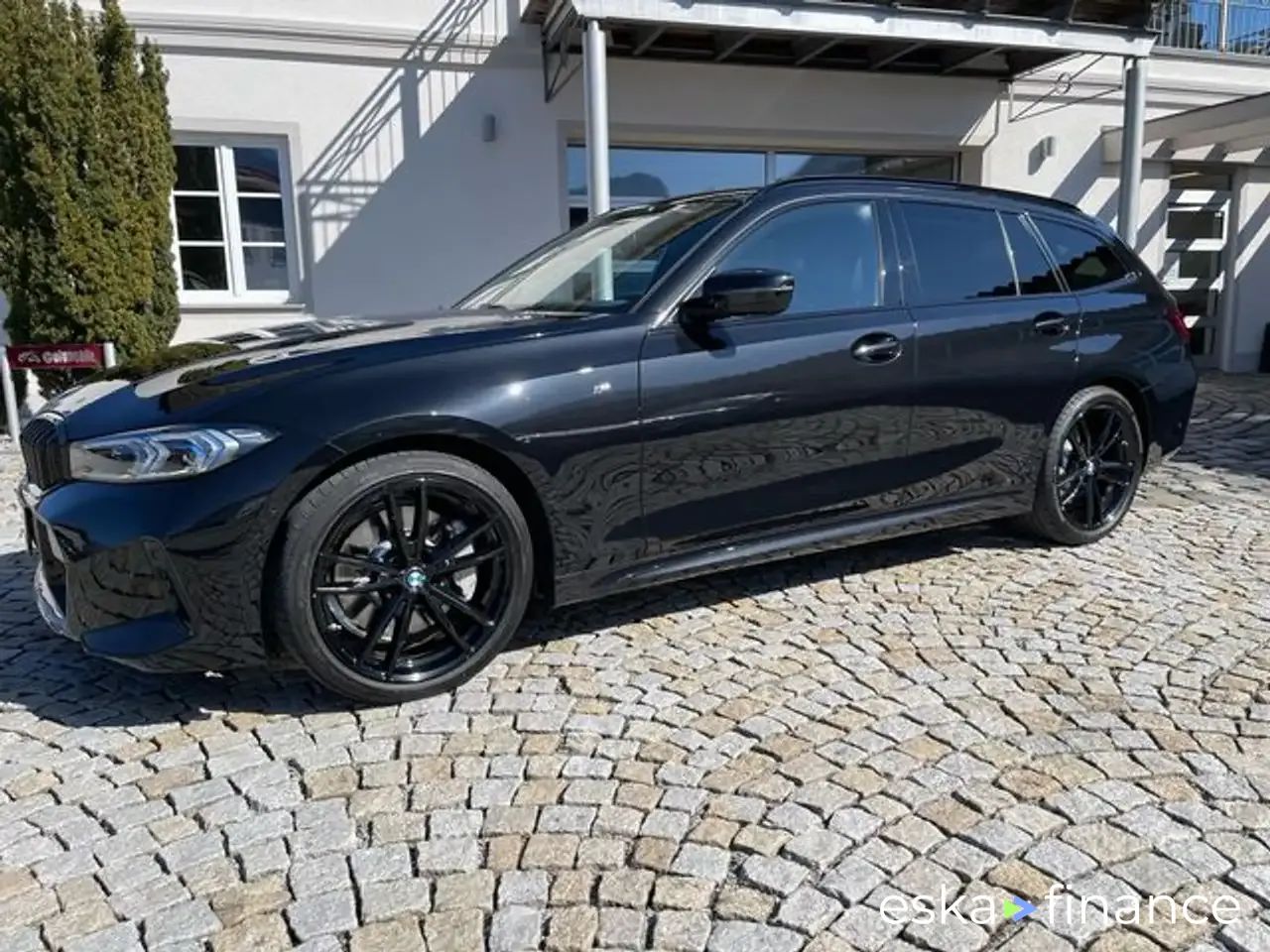 Leasing Wagon BMW 330 2023