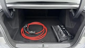 Lízing Sedan Citroën E-C4 X 2023