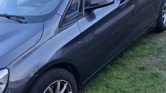 Lízing Hatchback BMW 216 2016