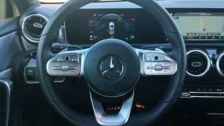 Leasing Sedan MERCEDES A 180 2019