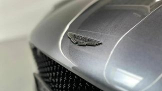 Leasing Convertible Aston Martin DBS 2022